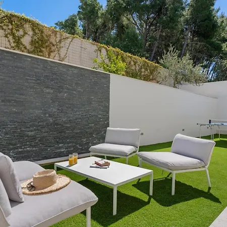 Villa New Stylish 5-bedroom Aride With Pool, Sea Views Podstrana
